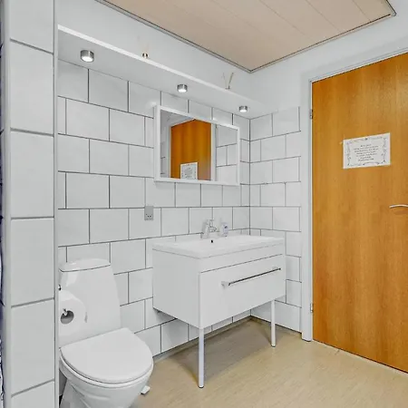 Vakantiehuis Stunning In With Sauna *