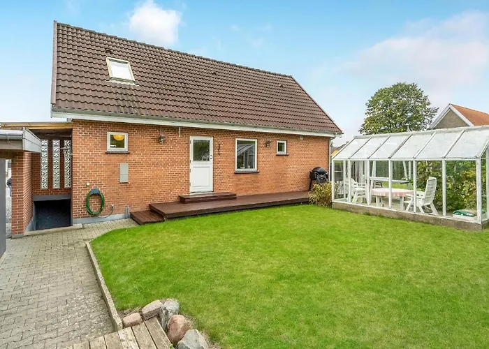 Stunning In With Sauna * Fåborg