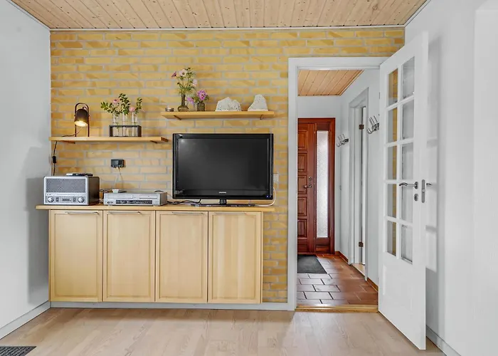 Semesterbostad Stunning In With Sauna Fåborg